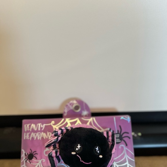 Beastly headband in purple and black #spiderweb - Picture 6 of 7